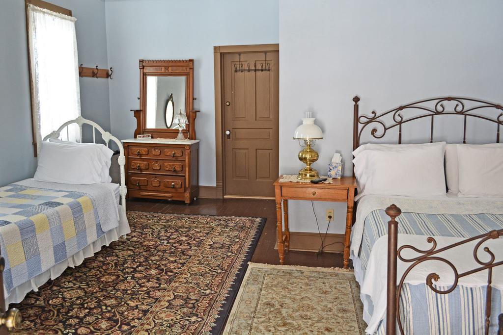 Backwoods Bed And Bath Hotel McGregor Ngoại thất bức ảnh