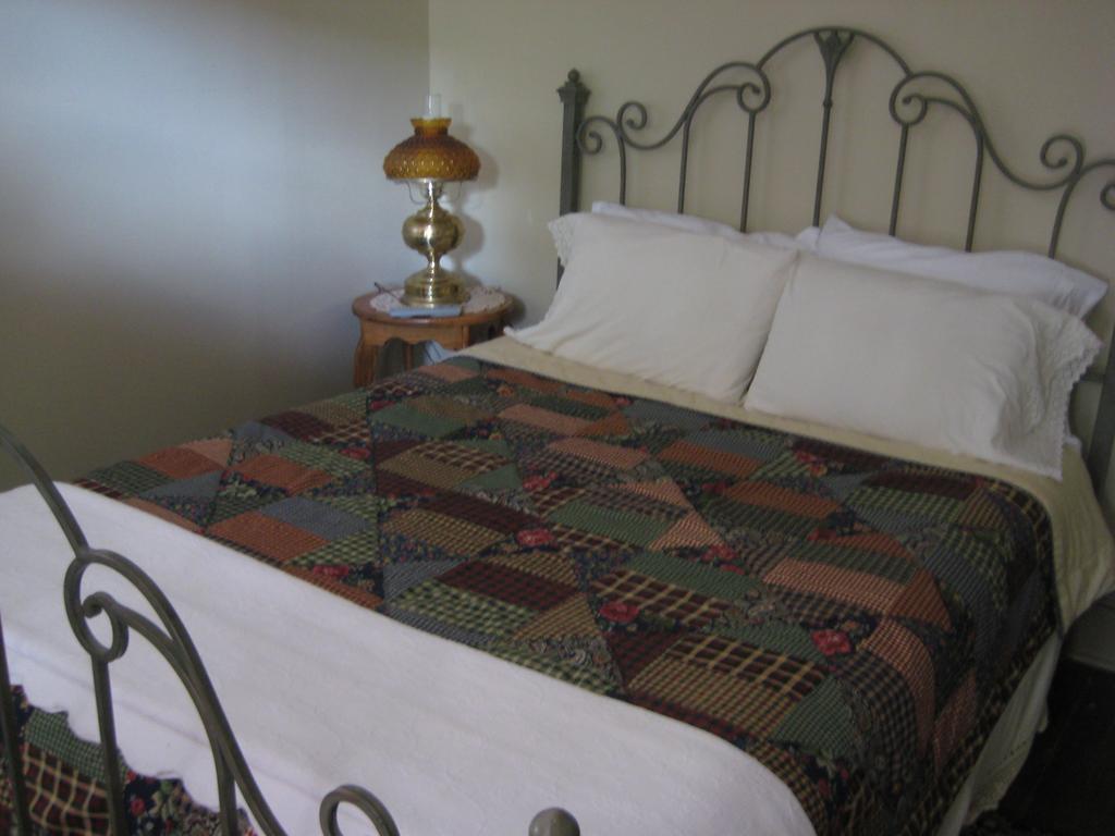 Backwoods Bed And Bath Hotel McGregor Ngoại thất bức ảnh